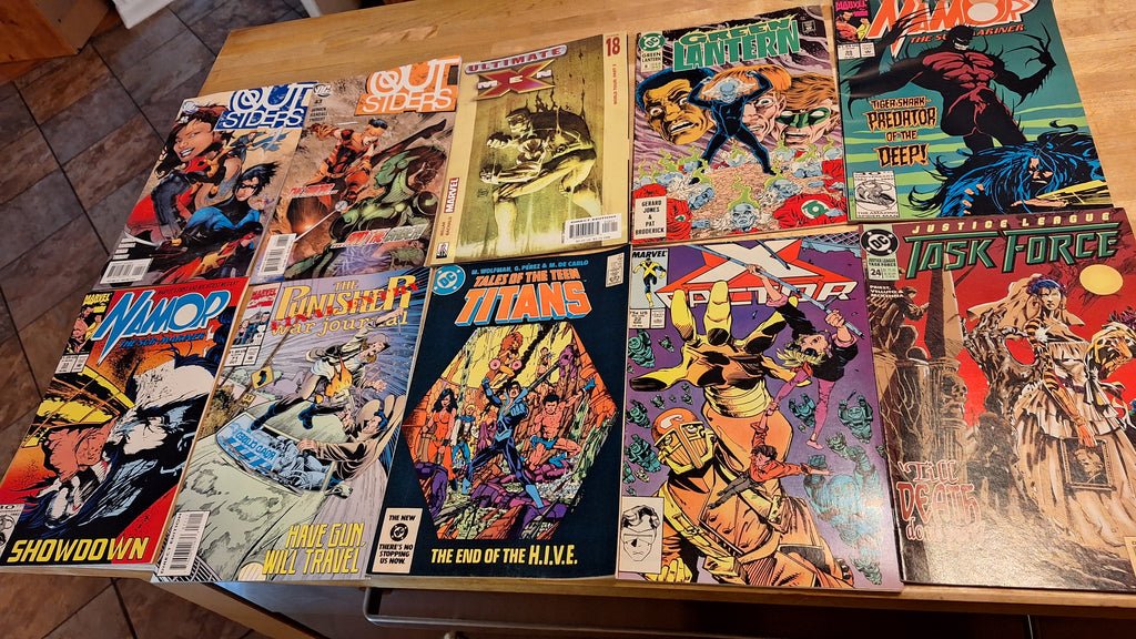 Featured Item of the Day - 50 Comics - Venom 1 and more - Box #1