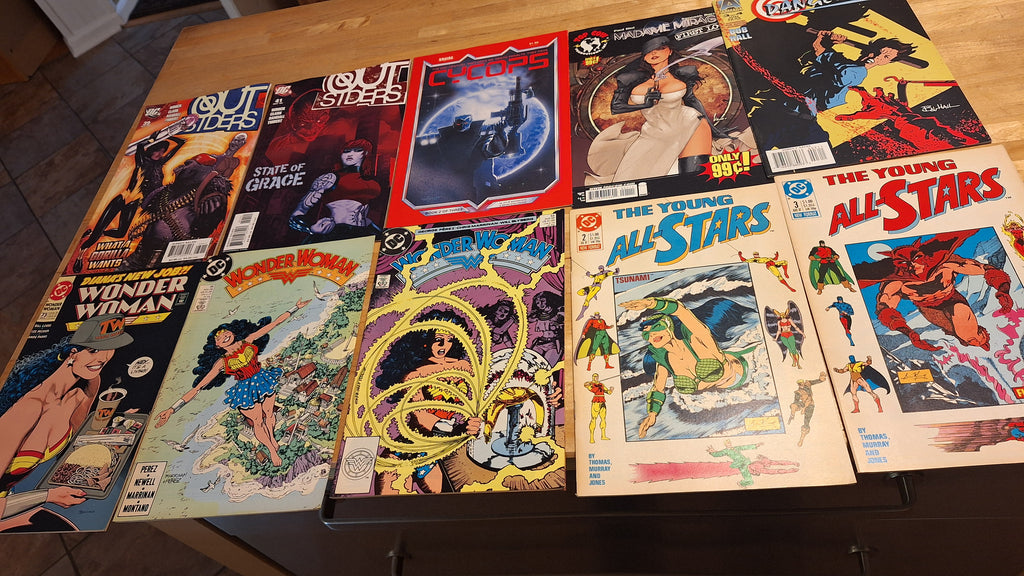 Featured Item of the Day - 50 Comics - Venom 1 and more - Box #1